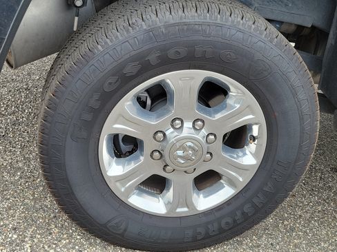 Used 2026 RAM 2500 Big Horn AWD/4WD image 5