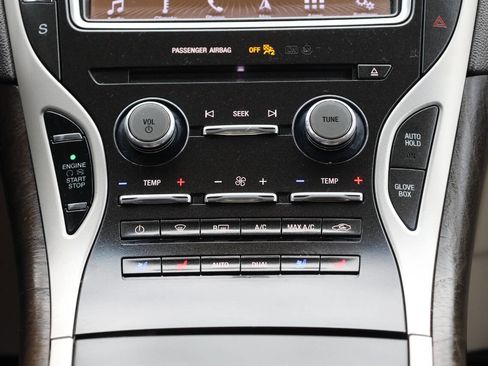 Used 2019 Lincoln Nautilus Reserve w/ Ultimate Package image 21