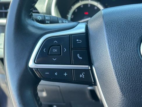 Used 2022 Toyota Highlander XSE AWD/4WD image 21