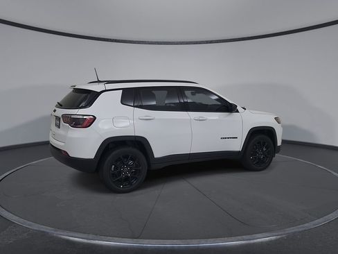 New 2026 Jeep Compass Latitude AWD/4WD image 14