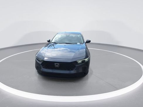 Used 2025 Honda Accord SE image 3