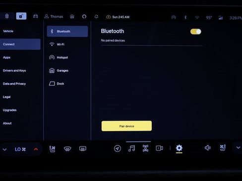 Used 2022 Rivian R1T Launch Edition image 94