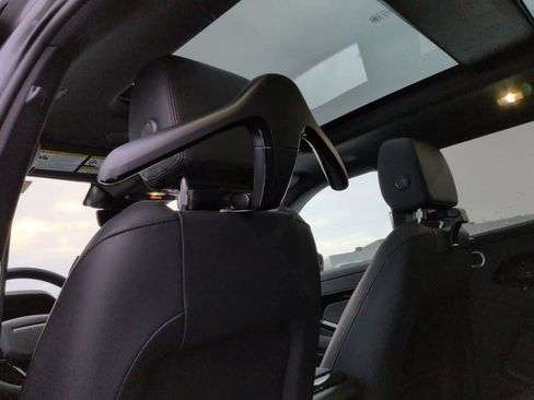 New 2026 Land Rover Range Rover Evoque S image 18