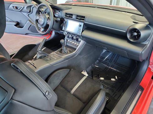 New 2026 Toyota GR86 Premium image 17