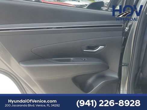 Certified 2023 Hyundai Tucson SEL FWD image 16