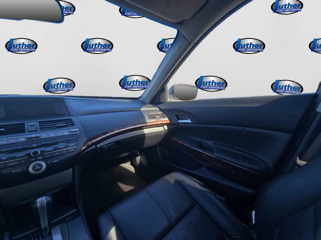 Used 2010 Honda Crosstour EX-L image 14