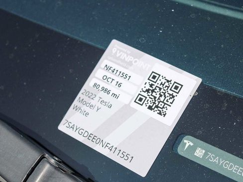 Used 2022 Tesla Model Y Long Range image 29