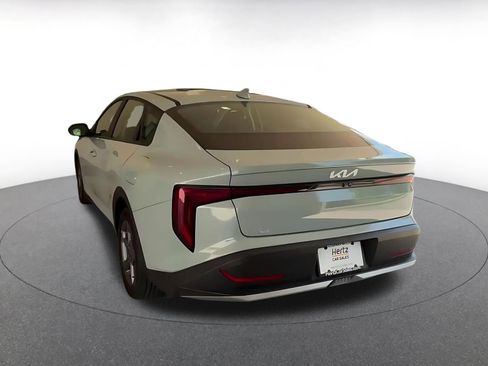 Used 2025 Kia K4 LXS FWD image 10