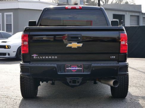 Used 2017 Chevrolet Silverado 2500 LTZ w/ Duramax Plus Package image 21