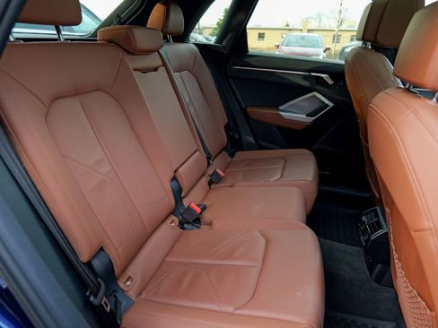 Used 2022 Audi Q3 2.0T Premium image 33