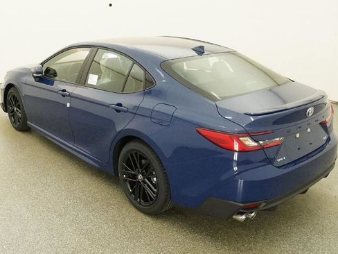 New 2026 Toyota Camry SE FWD image 8
