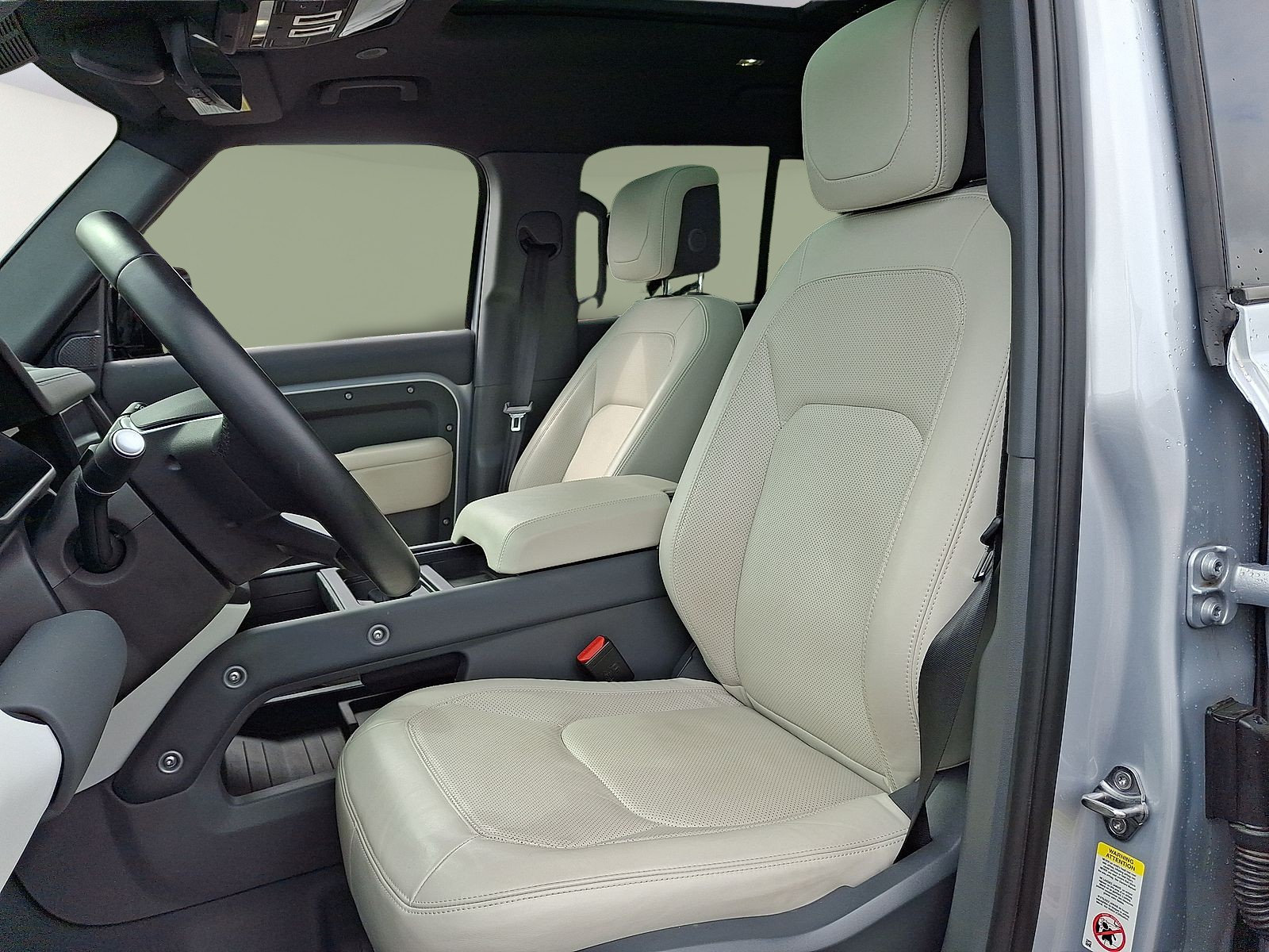 Certified 2023 Land Rover Defender 110 S AWD/4WD image 9