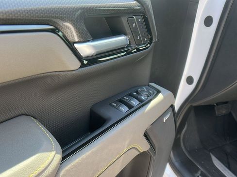 New 2025 Chevrolet Silverado 1500 ZR2 w/ Technology Package AWD/4WD image 12