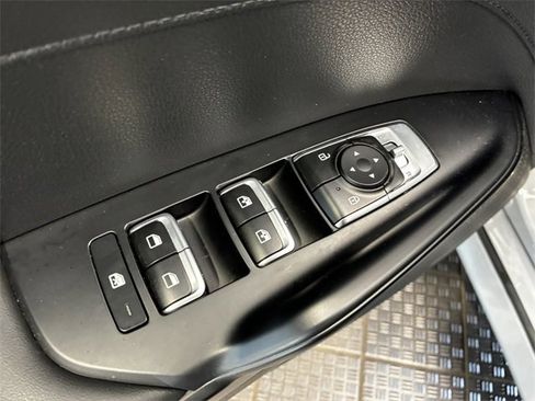 Used 2022 Kia K5 GT-Line image 15