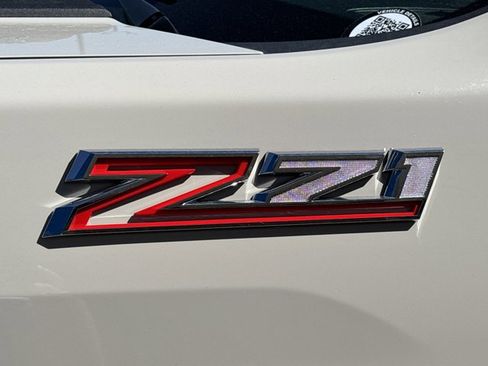 New 2026 Chevrolet Silverado 2500 Custom w/ Custom Value Package AWD/4WD image 15