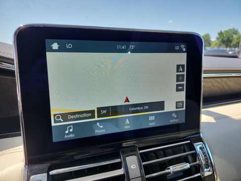Used 2019 Lincoln Navigator Reserve AWD/4WD image 20