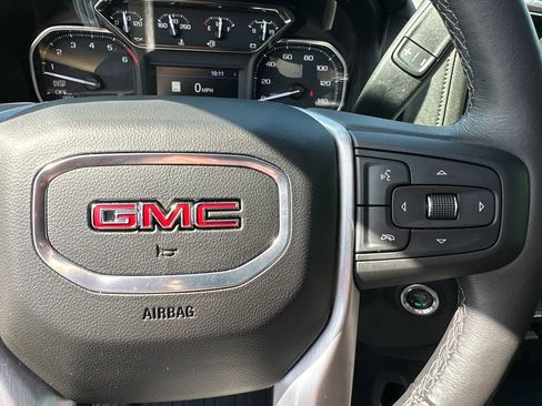 Used 2021 GMC Sierra 1500 SLT w/ SLT Convenience Package AWD/4WD image 27