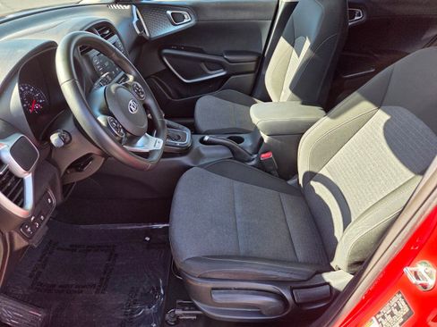 Used 2021 Kia Soul GT-Line image 9