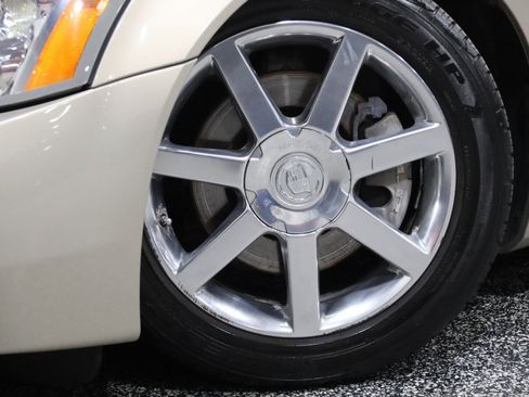 Used 2006 Cadillac XLR image 20