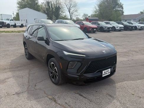 New 2026 Buick Enclave Sport Touring image 8