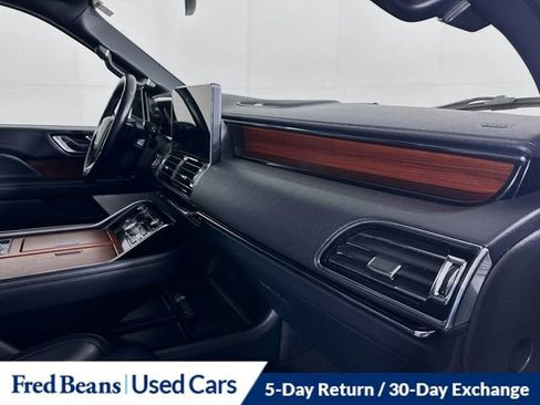 Certified 2023 Lincoln Navigator L Reserve image 34