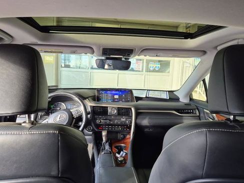 Used 2019 Lexus RX 350 AWD w/ Navigation Package image 16