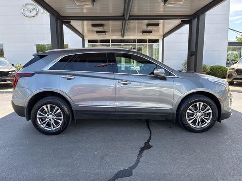 Used 2022 Cadillac XT5 Premium Luxury w/ Technology Package AWD/4WD image 8