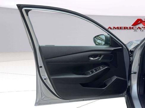 Used 2025 Honda Accord LX image 17
