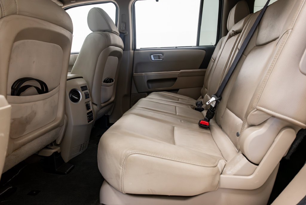 Used 2014 Honda Pilot Touring image 29