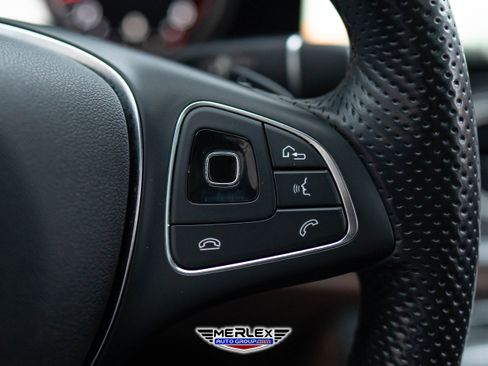 Used 2018 Mercedes-Benz E 300 300 image 25