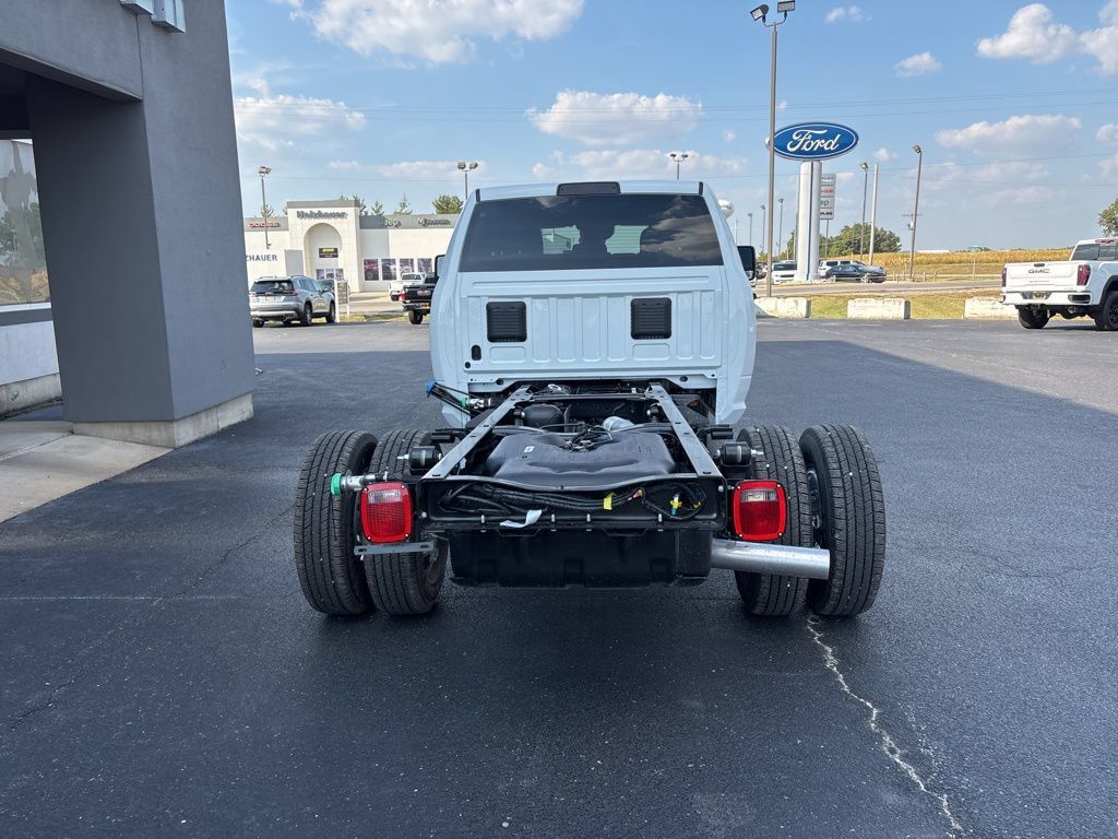 New 2026 RAM 3500 Tradesman w/ Chrome Appearance Group AWD/4WD image 7