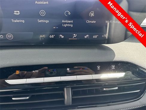 New 2026 Buick Enclave Sport Touring w/ Power Package image 18