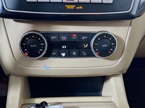 Used 2018 Mercedes-Benz GLE 350 4MATIC image 24