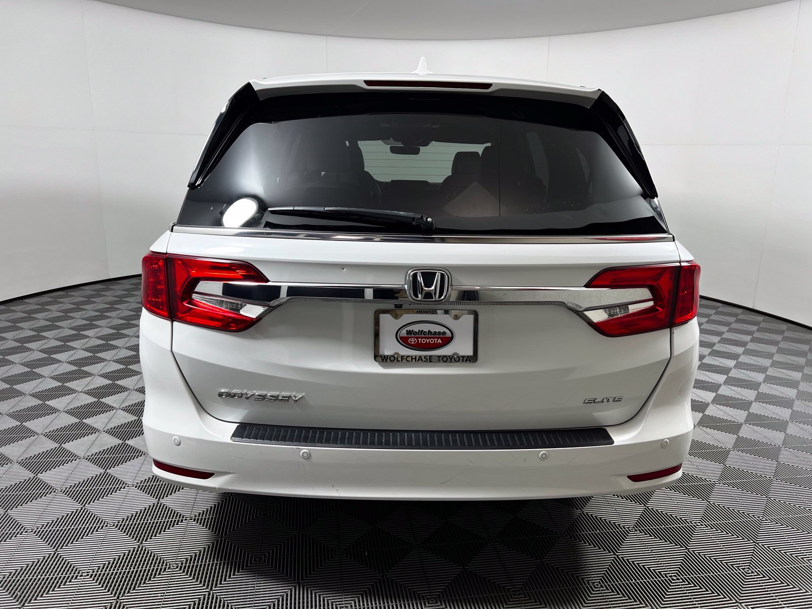 Used 2020 Honda Odyssey Elite image 6