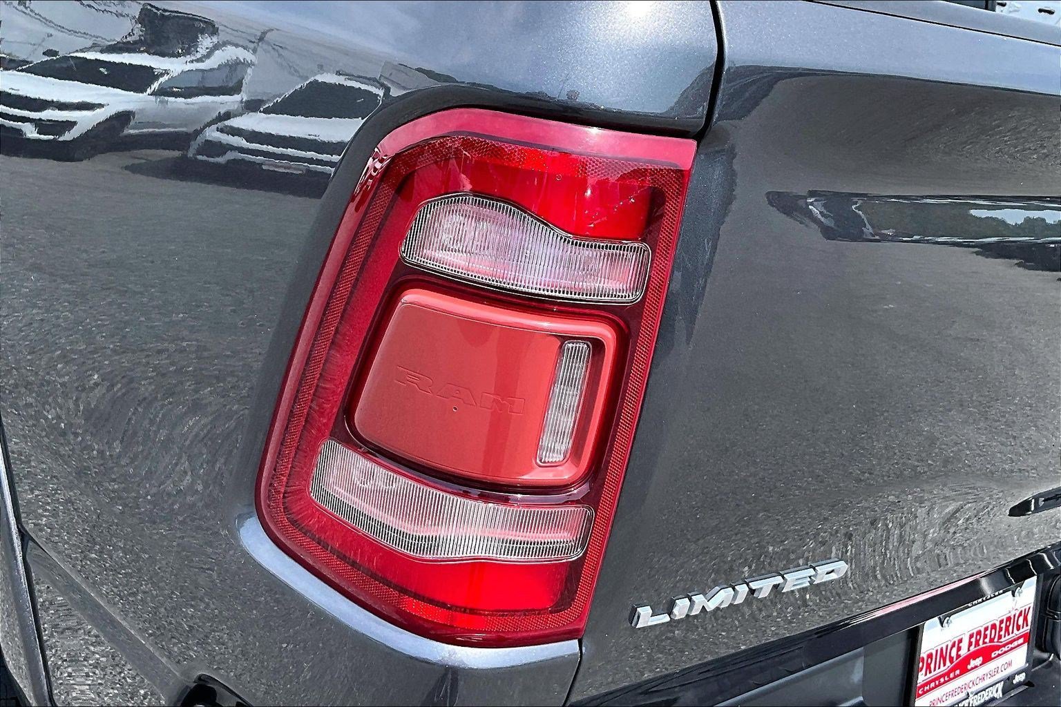 Used 2019 RAM 1500 Limited AWD/4WD image 25