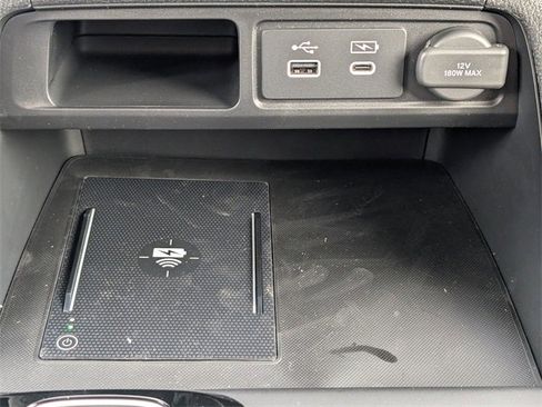 New 2025 Honda Pilot Touring image 21