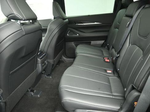 Certified 2025 INFINITI QX60 Sensory w/ Vision Package image 23