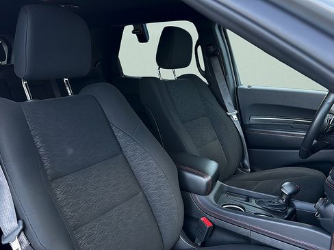 Used 2025 Dodge Durango GT AWD/4WD image 30