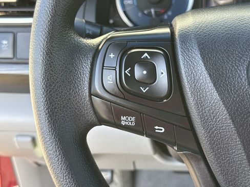 Used 2016 Toyota Camry LE image 43