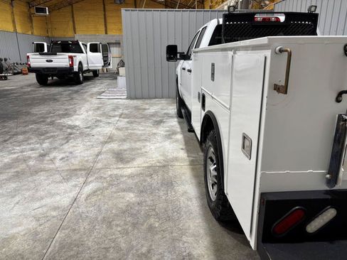 Used 2017 Chevrolet Silverado 3500 W/T w/ WT Fleet Convenience Package AWD/4WD image 9