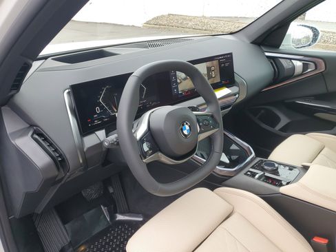 New 2026 BMW X3 xDrive30 w/ Premium Package image 11