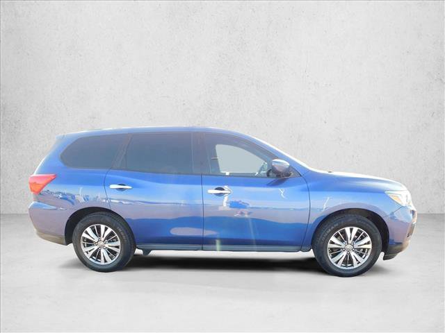 Used 2020 Nissan Pathfinder SV FWD image 7