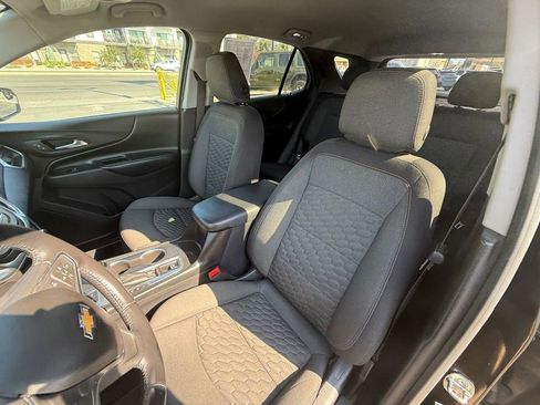 Used 2019 Chevrolet Equinox LT AWD/4WD image 13