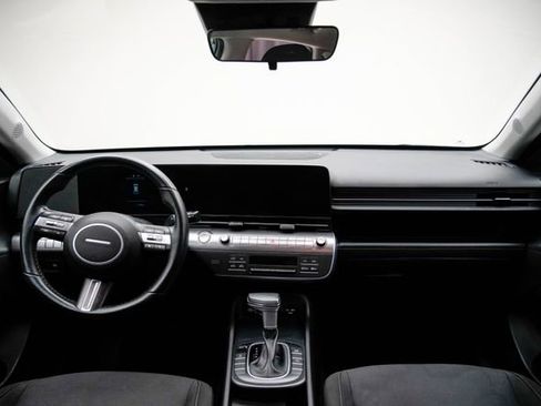 Used 2024 Hyundai Kona SEL AWD/4WD image 27