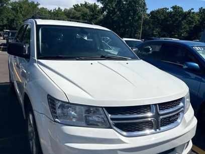 Used 2019 Dodge Journey SE