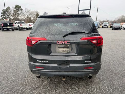 Used 2019 GMC Acadia SLT w/ Black Edition image 7