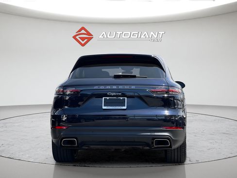 Used 2021 Porsche Cayenne AWD/4WD image 7
