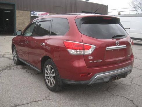 Used 2014 Nissan Pathfinder S AWD/4WD image 7