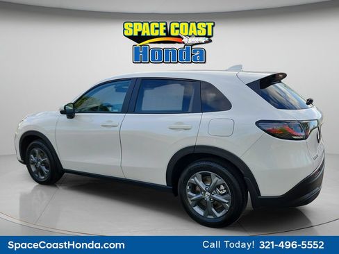 New 2026 Honda HR-V LX image 7