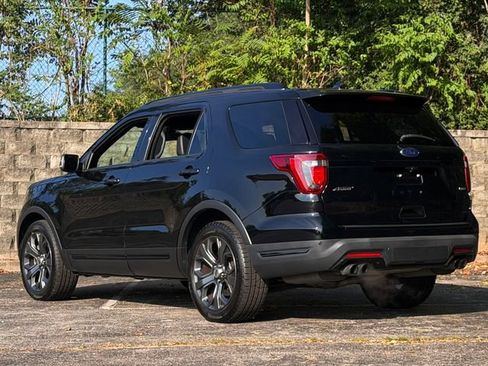 Used 2018 Ford Explorer Sport w/ Equipment Group 401A AWD/4WD image 7